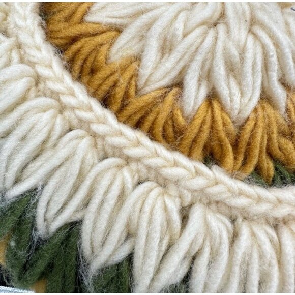 Vintage Hand-Knit Wool Beret With Pom-Pom Accent In Green Cream & Mustard For Ad - Picture 7 of 8